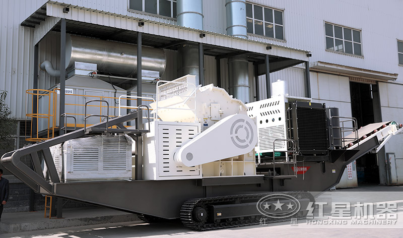 移動(dòng)制砂機(jī)，石料加工成機(jī)制砂