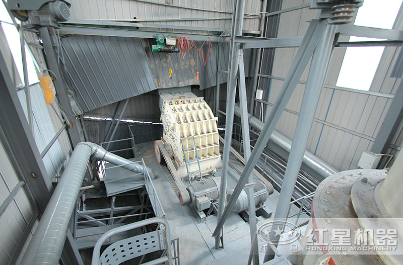 單臺錘式破碎機(jī)作業(yè)現(xiàn)場實(shí)拍 單臺錘式破碎機(jī)作業(yè)現(xiàn)場實(shí)拍