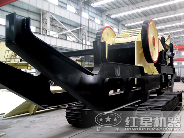 履帶式單頭巖石破碎機 履帶式單頭巖石破碎機