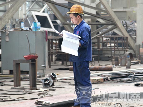 紅星流動反擊碎石機(jī)生產(chǎn)車間