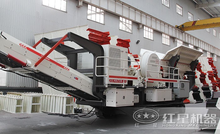 新型履帶式移動煤矸石破碎站 新型履帶式移動煤矸石破碎站