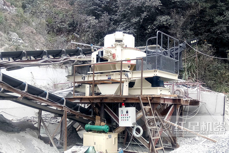 碎石磨砂機(jī)處理現(xiàn)場(chǎng)
