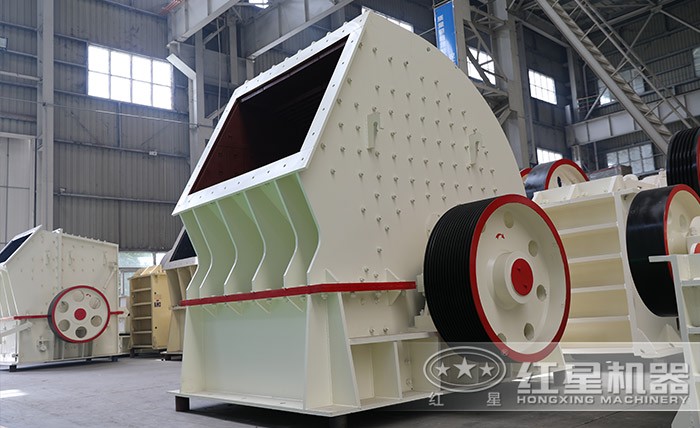 粗碎礦山錘式破碎機 粗碎礦山錘式破碎機