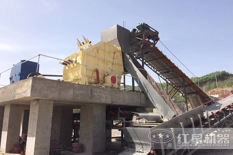 1214型制砂機(jī)現(xiàn)場