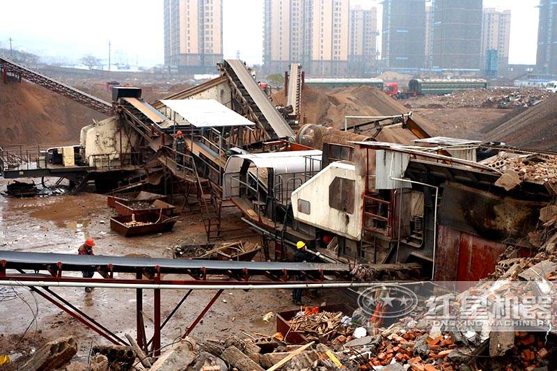 建筑垃圾粉碎機(jī)現(xiàn)場(chǎng)展示，可就近現(xiàn)場(chǎng)考察