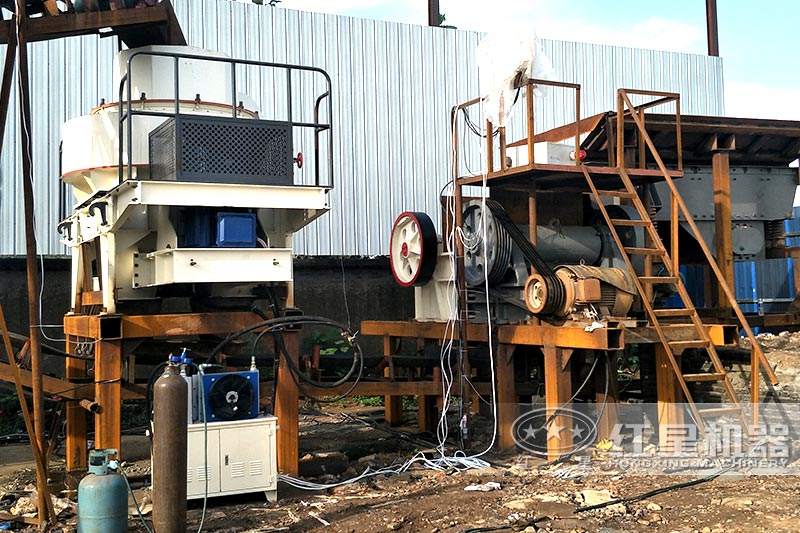 小型制砂生產(chǎn)線(xiàn)現(xiàn)場(chǎng)