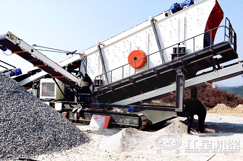 車載碎石機(jī)移動(dòng)靈活，開起來就能跑