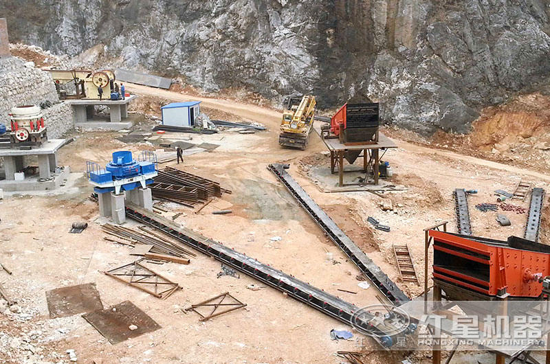 立式?jīng)_擊破生產(chǎn)現(xiàn)場(chǎng)