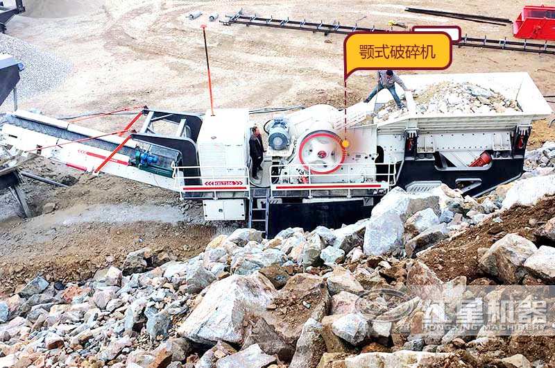 鄂破履帶式碎石機(jī)，粗碎大石塊破碎比大