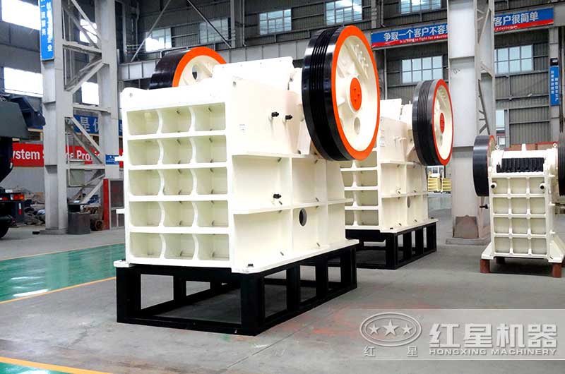 HD德版鄂式破石機(jī)，破碎比大