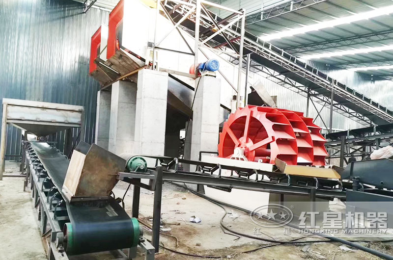 輪斗式洗砂機室內(nèi)生產(chǎn)現(xiàn)場