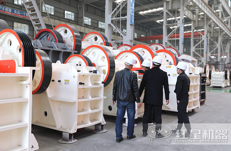 紅星機器大、中、小型鄂破用戶實地考察